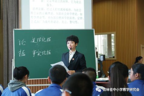 美力德m6綜合訓練器_美力德和軍霞哪質(zhì)量好_雅培心美力和恩美力差別