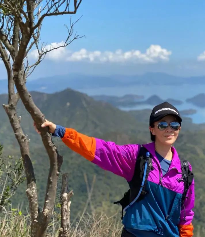 爬山粗腿_登山機小腿會粗嗎_登山機腿會變粗嗎